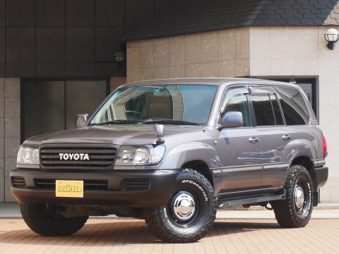 TOYOTA LANDCRUISER　ランドクルーザー　ランクル　四駆　100　VX　希少カラー　背面レス　LINE-X施工　 (3)